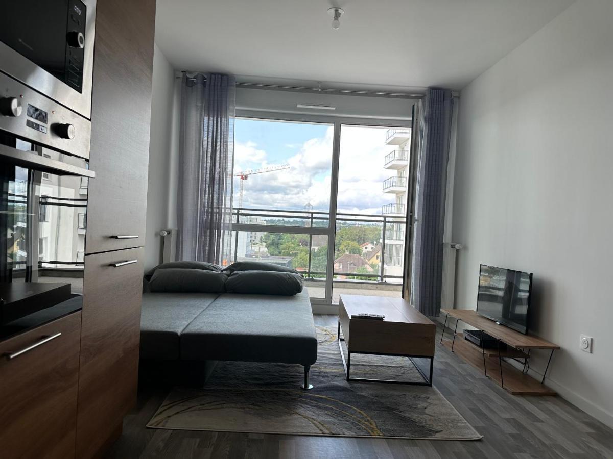 Agreable 2 Pieces Avec Balcon Et Parking Transports By Immo Kit Bnb Sarcelles Extérieur photo